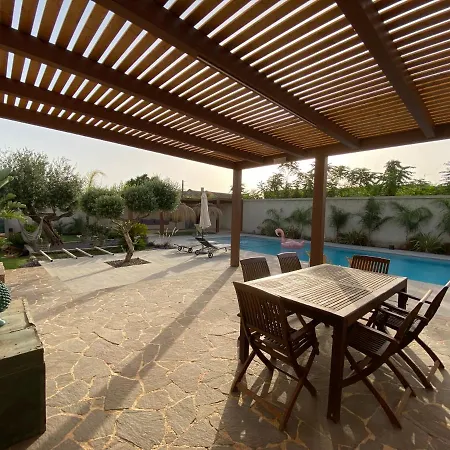 Signorino Suites&pool Guest house *
